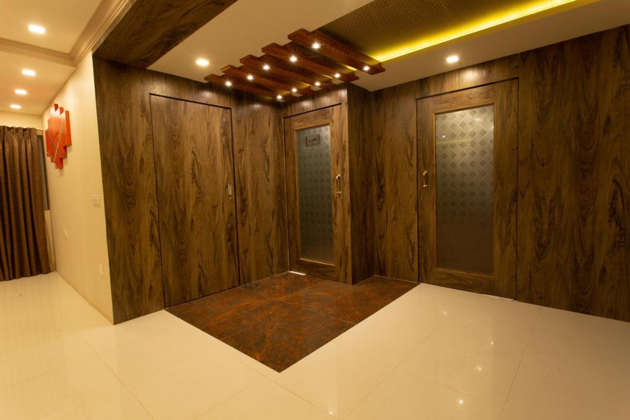 Anthurium Circle Hotel